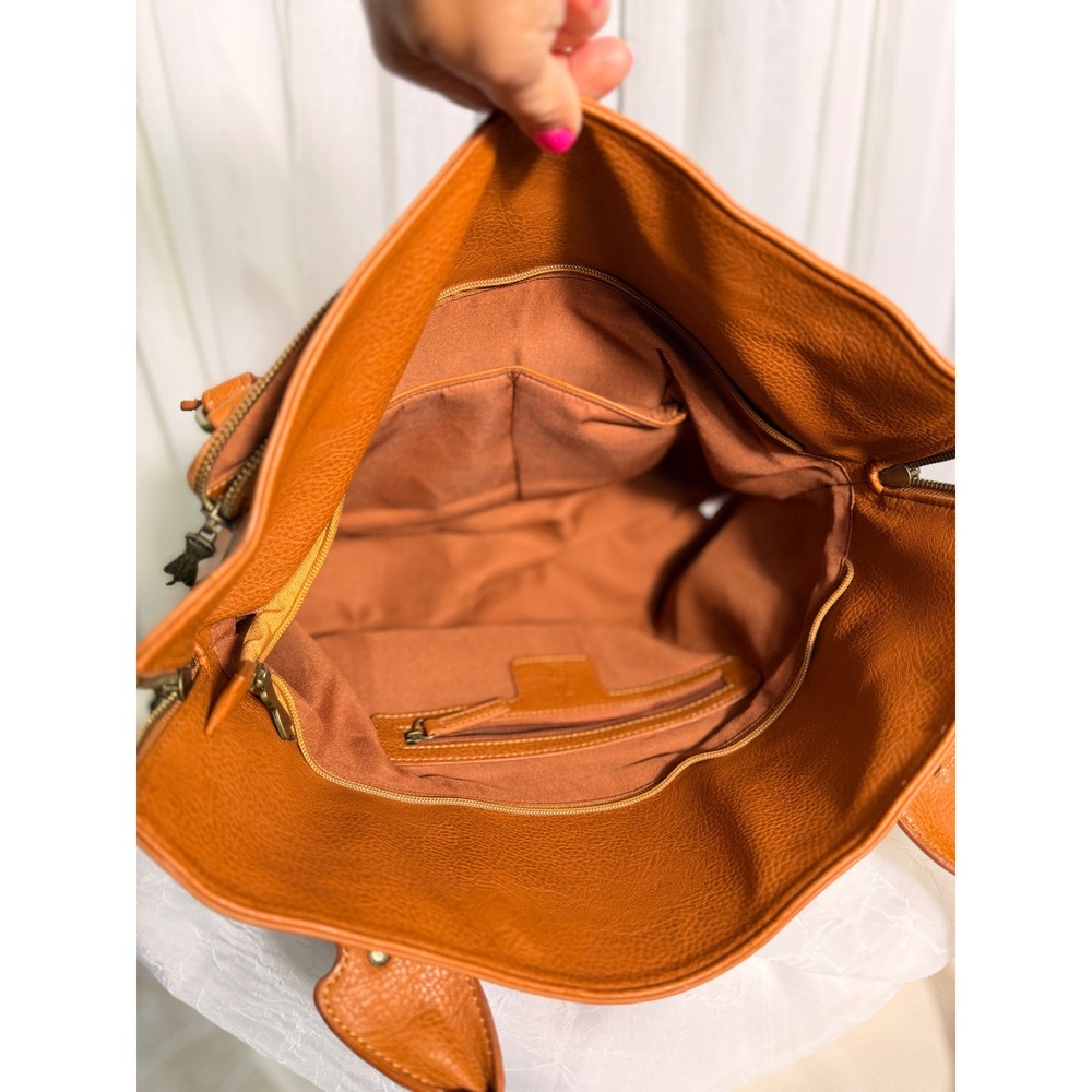Fly London Tan Brown Pebbled Vegan Leather Satchel Crossbody Bag Multi Pocket - Picture 7 of 9